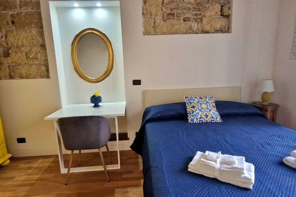 2 Sicilie Rooms And Suite In Centro Palermo Esterno foto