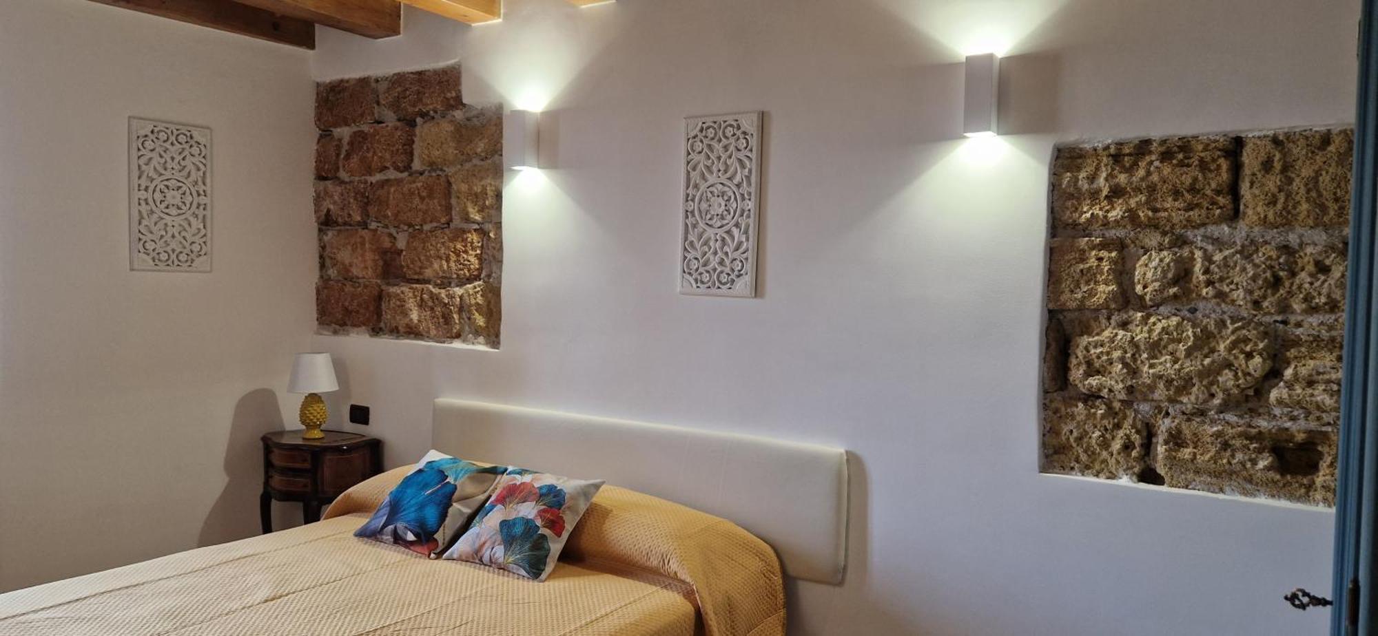 2 Sicilie Rooms And Suite In Centro Palermo Esterno foto