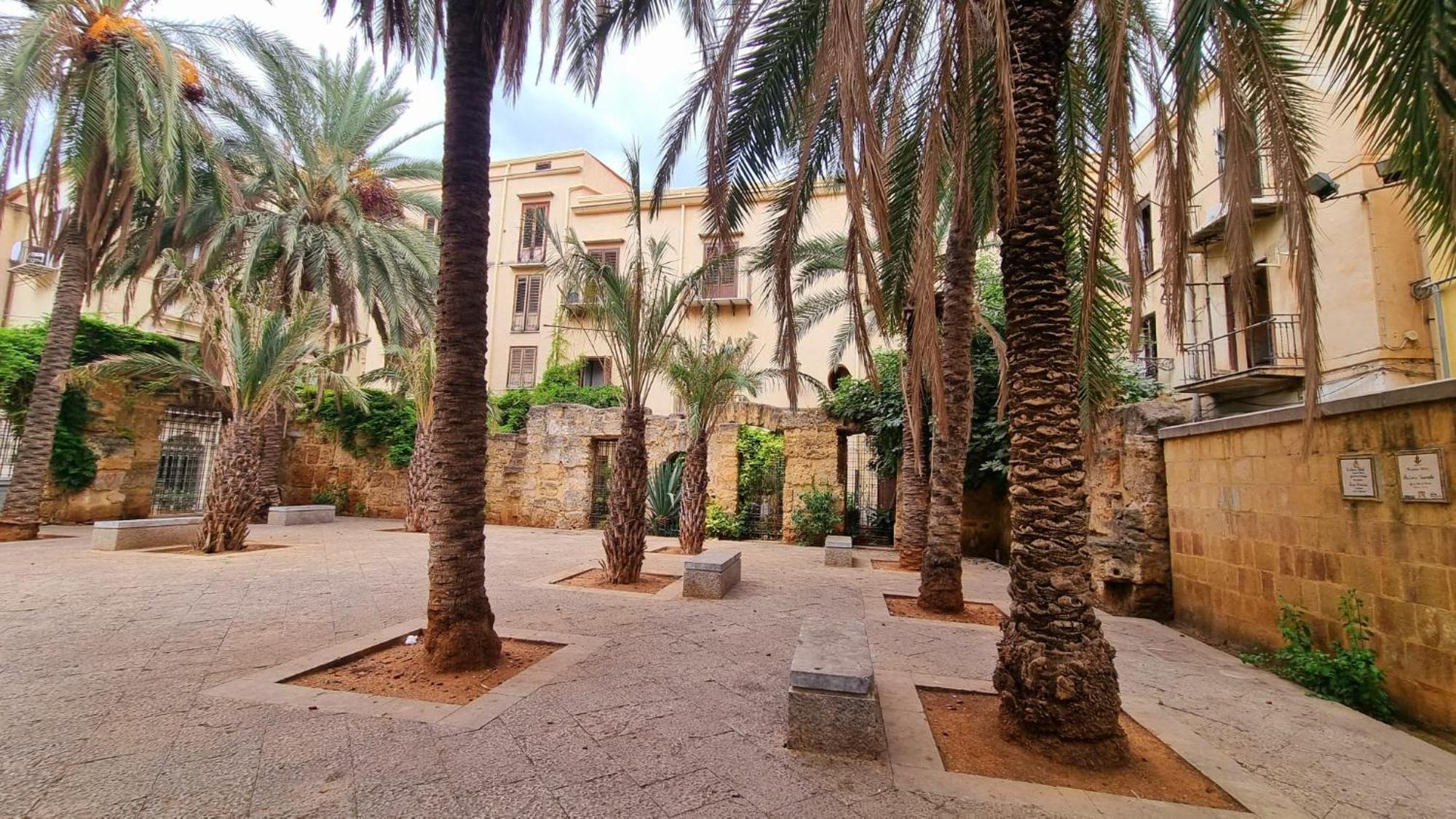 2 Sicilie Rooms And Suite In Centro Palermo Esterno foto